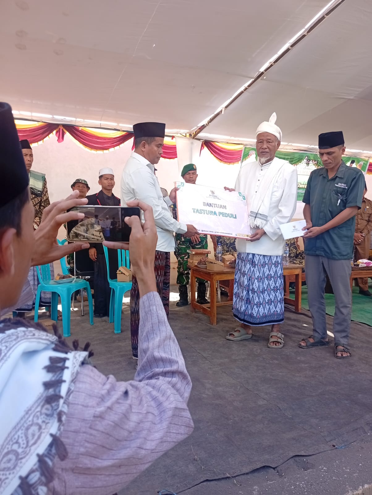 PELETAKAN BATU PERTAMA YATIMDUAFA MART, GAGASAN KADES MT SAPAH.